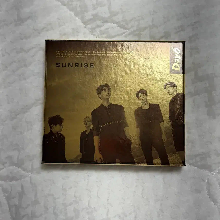 [BUNJANG] Day6 Sunrise Moonrise Bundle Set / 데이식스 문라이즈 선라이즈 일괄 판매