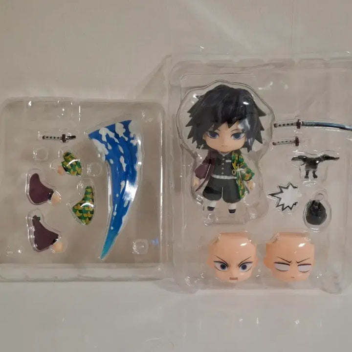 [BUNJANG] Tomioka Giyu Nendoroid / 토미오카 기유 넨도로이드