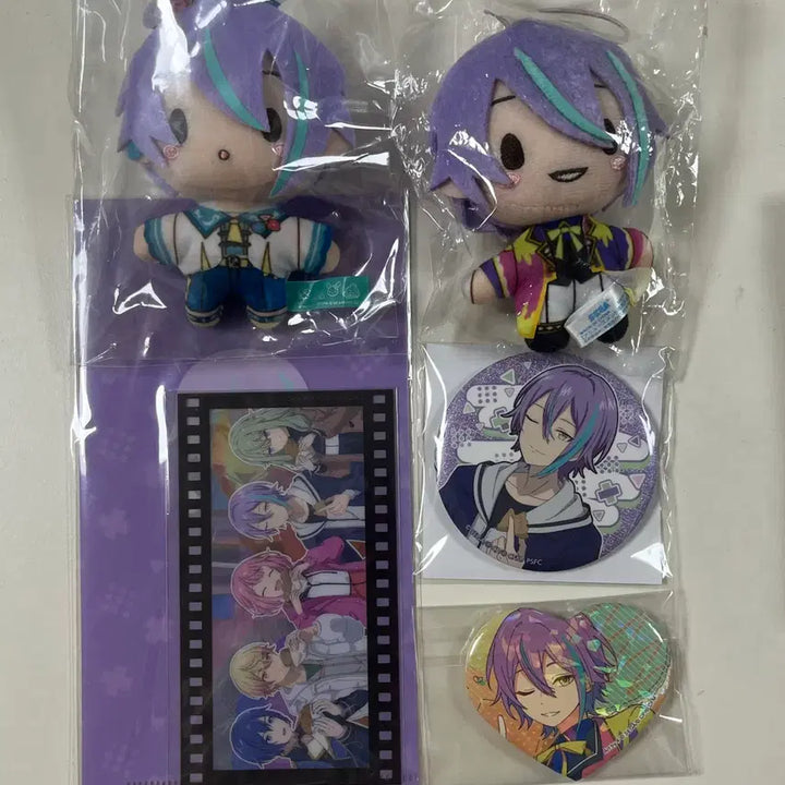 [BUNJANG] Kamishiro Rui Project Sekai Crane Plush Set with Badges and Trading Cards / 프세카 카미시로 루이 이픽카드 크레인 누이 굿즈 일괄 판매