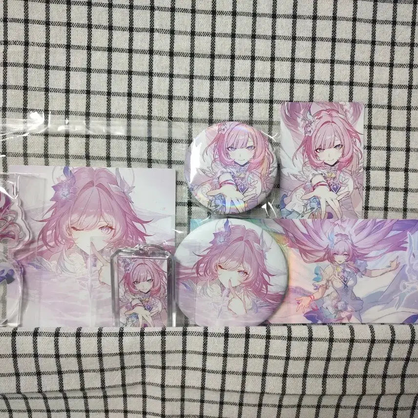 [BUNJANG] Honkai Star Rail Kirene Goods Set (Card Stand, Badge, Keyring) / 일요일할인)붕괴 스타레일 키레네 굿즈 세트(카드 스탠드 뱃지 키링)