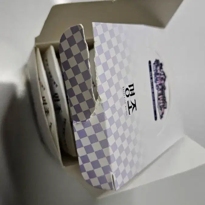 [BUNJANG] Myeongjo 2nd Anniversary Can Badge Set (12 Types, Sealed) / 명조 띵페 2주년 캔뱃지 12종 미개봉