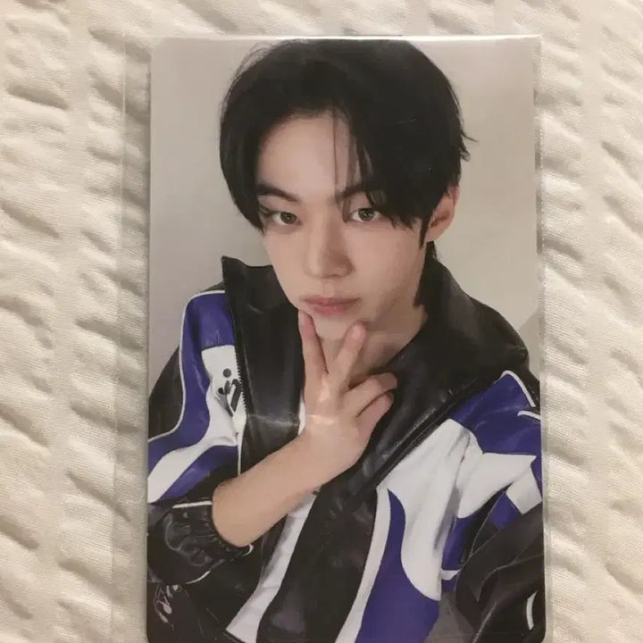 [BUNJANG] TWS Dohyun Soundwave Lucky Draw Photocard (Sealed) / 도훈 사운드웨이브 럭드 미개봉 양도