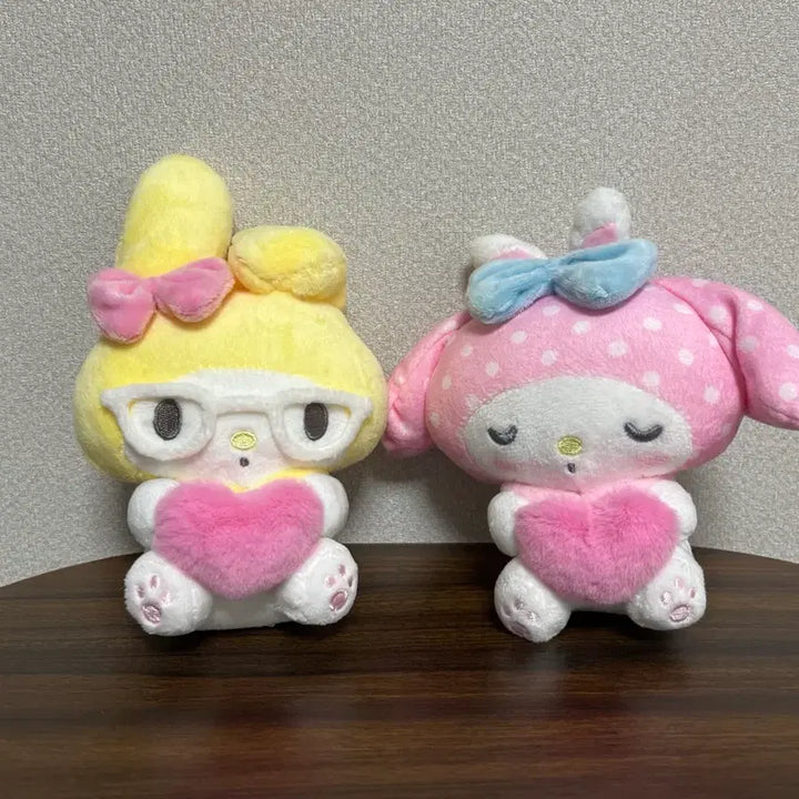 [BUNJANG] Sanrio My Melody 50th Anniversary Keychain &amp; Plush Set (Yellow &amp; Pink, 15cm) / Set 산리오 마이멜로디 50주년 키링 2종 인형 노랑 핑크 15cm