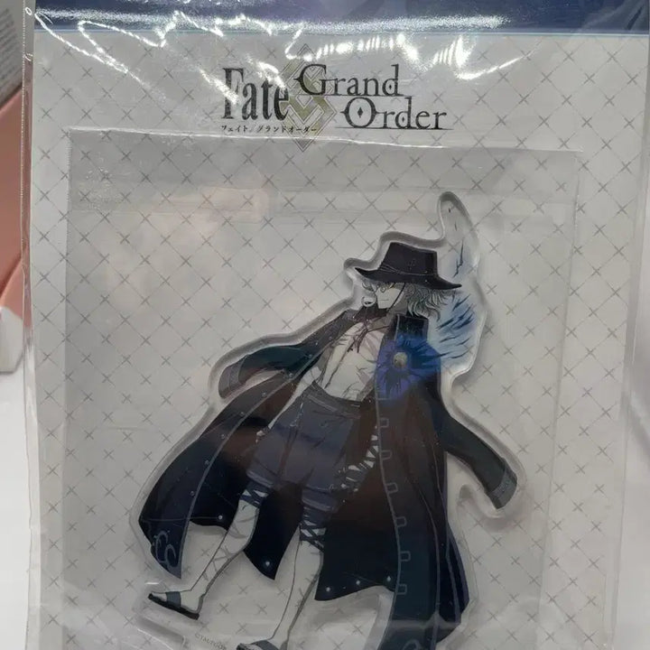 [BUNJANG] Fate/Grand Order Monte Cristo Count Edmond Dantès Summer Acrylic Stand / [8/31까지 판매] 페이트 그랜드오더 암굴왕 수영복 영의 아크릴 스탠드