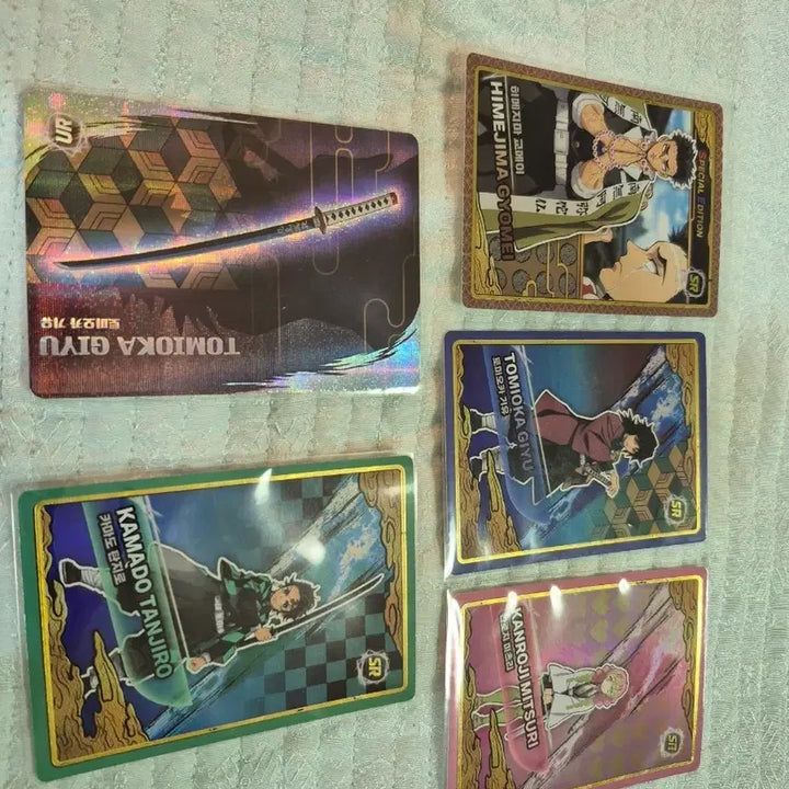 [BUNJANG] Demon Slayer: Kimetsu no Yaiba 5-Piece Character Card Set (Tanjiro, Giyu, Mitsuri, Gyomei) / 귀멸의 칼날 카드 5종 세트 (탄지로, 기유, 미츠리, 교메이)