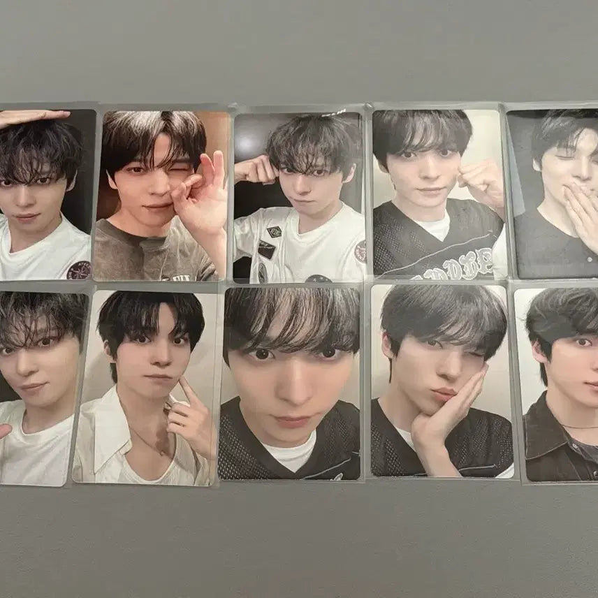 [BUNJANG] ATEEZ 8ROOM Trading Card Set A/B Yunho Bundle Set / ATEEZ 에이티즈 8ROOM 트레카 ver.A,B 윤호 일괄 양도