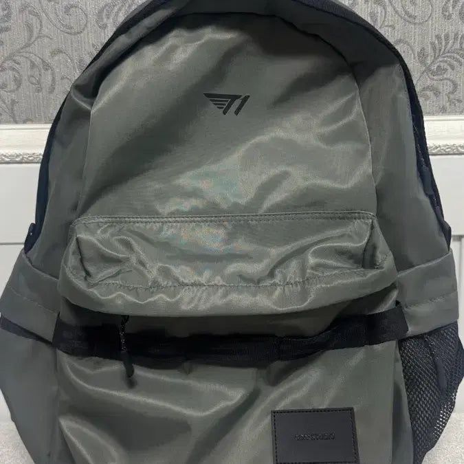 [BUNJANG] GOALSTUDIO x T1 Delight Backpack Khaki / [카키] 티원 백팩 (골스튜디오 x 티원 콜라보)