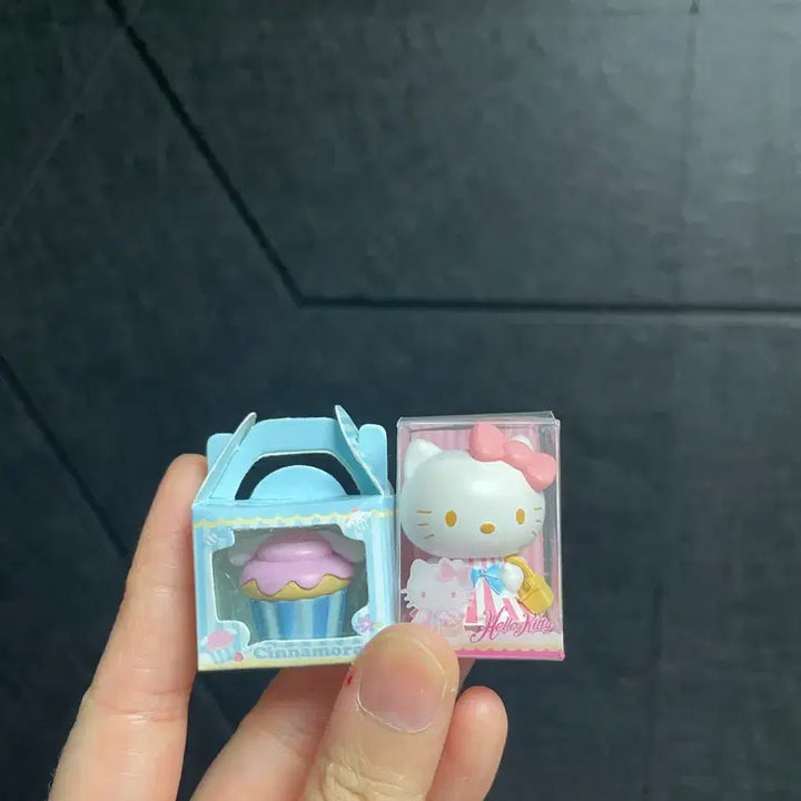 [BUNJANG] Sanrio Mini Cafe Dessert Series Figures / 산리오 미니 카페 디저트 시리즈 (쿠로,마멜,키티,시나)