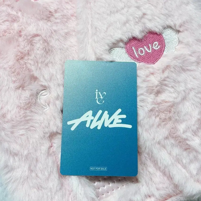 [BUNJANG] IVE Wonyoung Alive Tower Records Lucky Draw Photocard / 아이브 원영 포카 판매