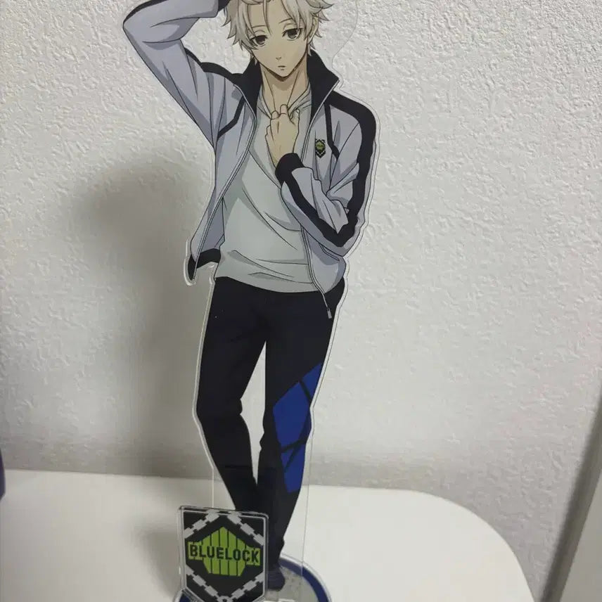 [BUNJANG] Blue Lock Seishiro Nagi Large Acrylic Stand / 블루록 나기 세이시로 빅 아크릴 판매