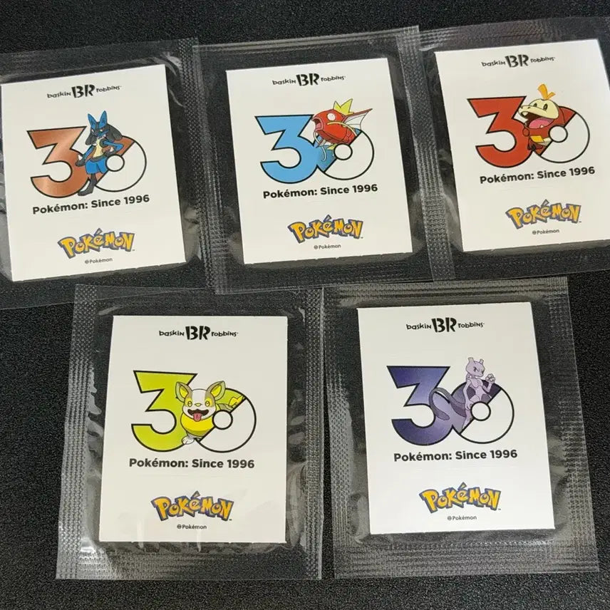 [BUNJANG] Baskin Robbins Pokemon 30th Anniversary Sticker Set (5 Types) / 배스킨라빈스 포켓몬 30주년 기념 띠부띠부씰 5종