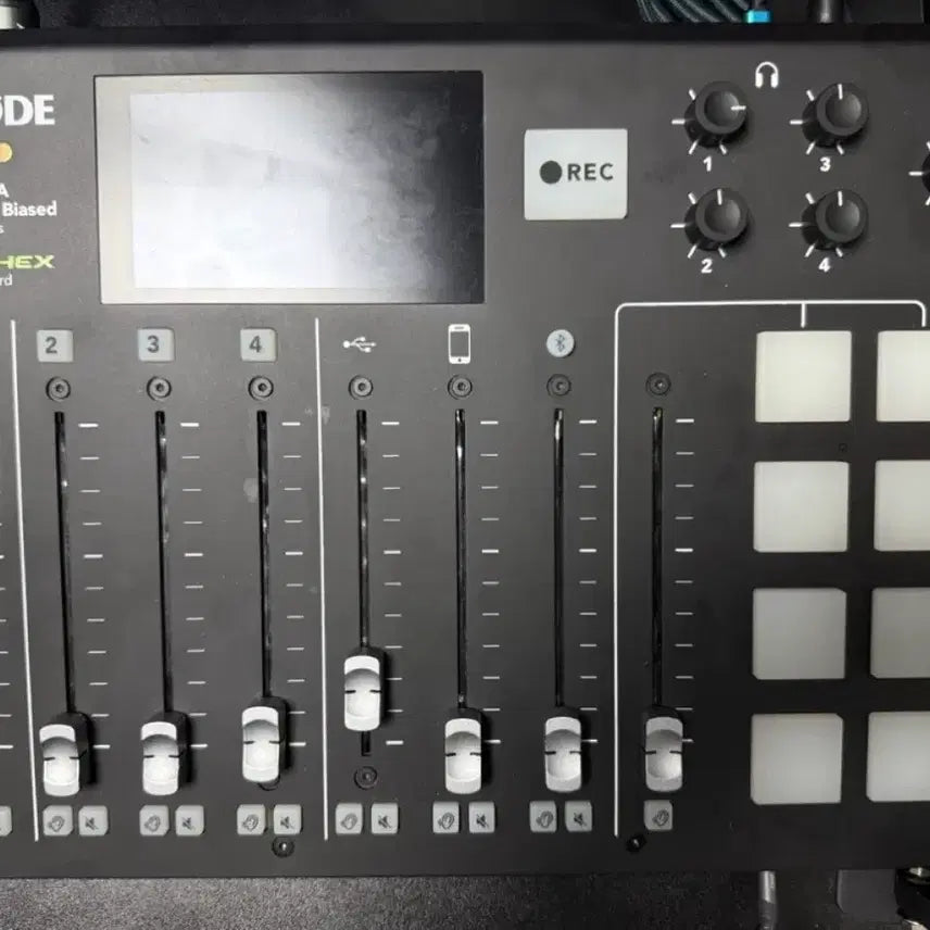 [SOLD OUT] RODECaster Pro 로데 캐스터프로