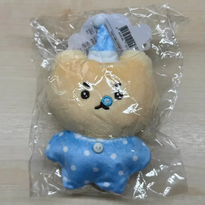 [BUNJANG] Manggeureojingom Manggoomi Pajama Doll Keychain (Sealed) / 미개봉 망그러진곰 망곰이 파자마 인형키링