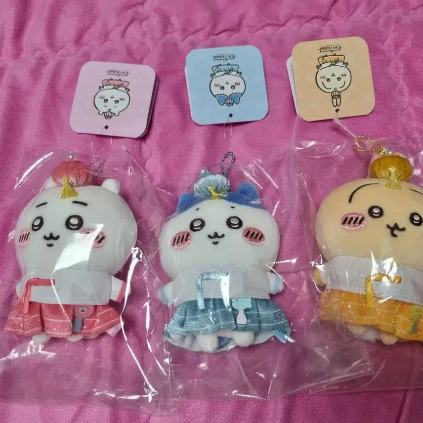 [BUNJANG] Cheekawa Hanbok Mascot Doll Set Bundle (Sealed) / [현물/미개봉] 용산 치이카와 한복 마스코트 인형 세트 일괄