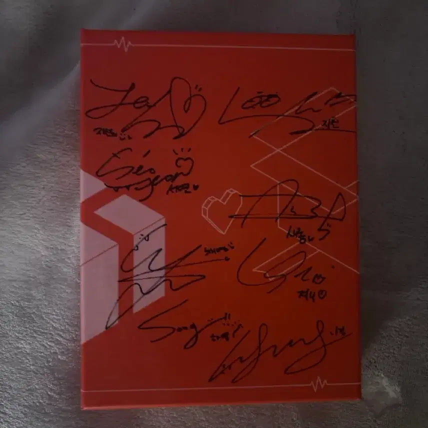 [BUNJANG] fromis_9 to day 'Heart Flutter' Signed Album Bundle / 프로미스나인 to day 두근두근 싸인앨범(플로봉도 공짜로 드립니다!!)