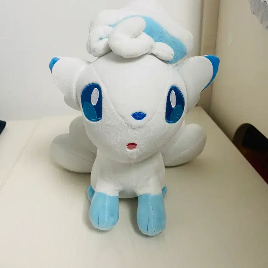 [BUNJANG] Pokemon Alolan Vulpix Plush 25cm / 포켓몬 알로라 식스테일 인형