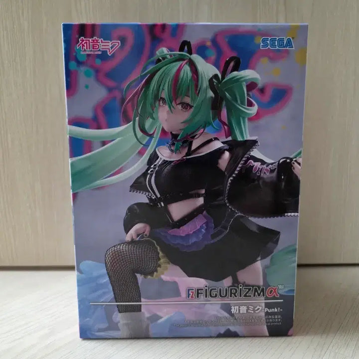 [BUNJANG] Sega Hatsune Miku Punk Style Figure (Sealed) / 세가 하츠네미쿠 펑크스타일 미개봉