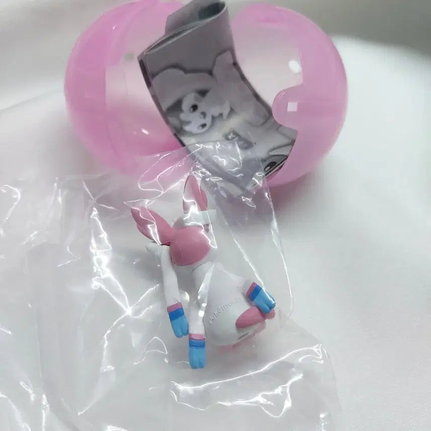 [BUNJANG] Pokemon Eevee Evolutions (Sylveon) Figure / 포켓몬 꼬리즈 피규어 (님피아)