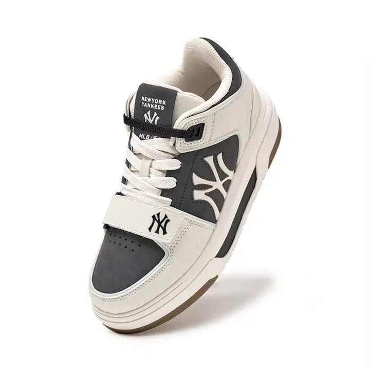 [BUNJANG] MLB Chunky Liner Mid Monogram NY Sneakers Black 260 / MLB 청키라이너 미드 윈도우 모노그램 NY 운동화 블랙 260