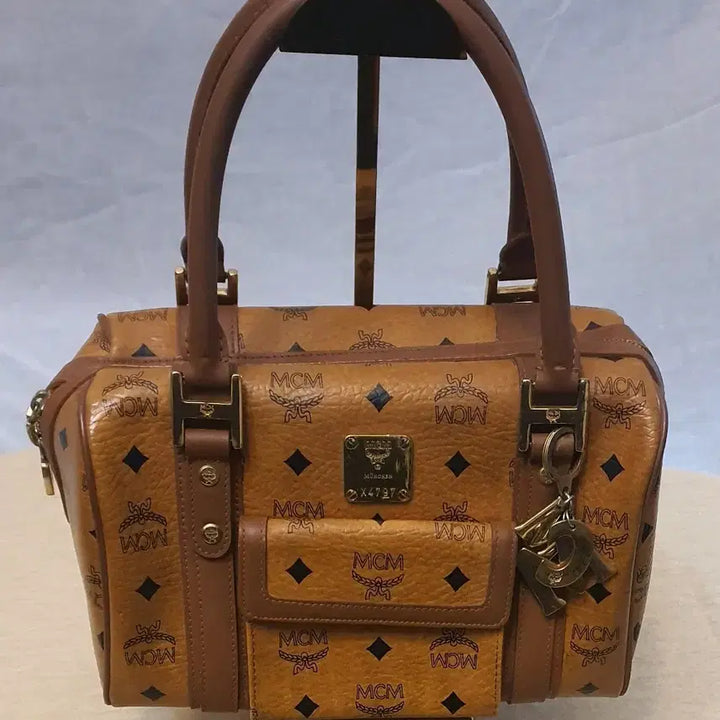 [BUNJANG] MCM Visetos Pocket Boston Bag / MCM 비세토스  포켓 보스턴백