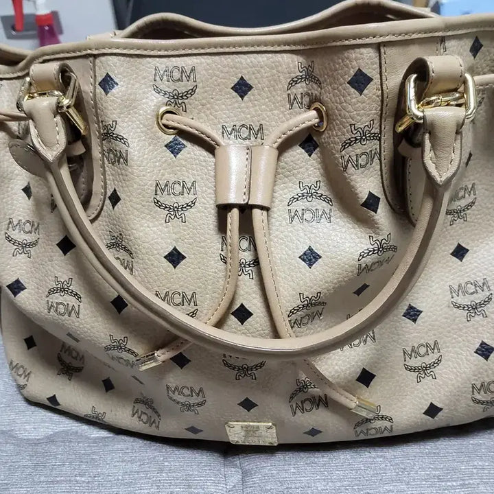 [BUNJANG] MCM Leather Shoulder Bag / 엠씨엠 가방