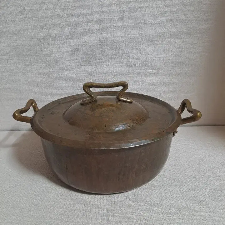 [BUNJANG] Antique European Copper Stew Pot - Retro Collectible / 올드 앤틱 [ 스튜 냄비 ] 유럽 구리 냄비 레트로 인테리어 희귀수집품