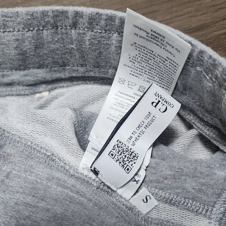 [BUNJANG] CP Company Grey Shorts / CP컴퍼니 반바지 그레이