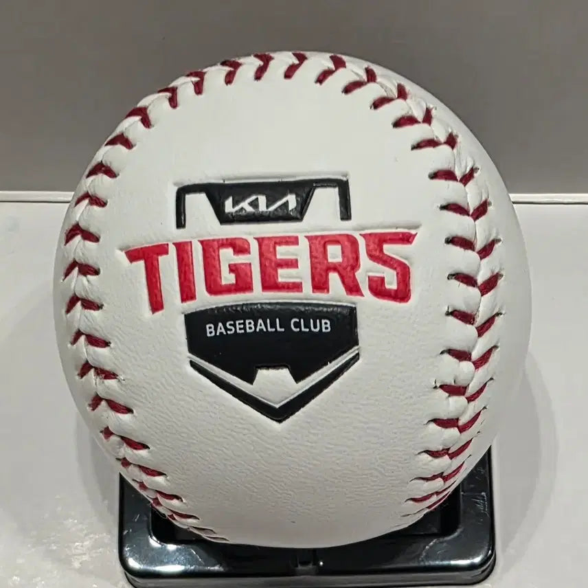[BUNJANG] Kia Tigers Signed Baseball / 올러 기아 로고볼 싸인볼