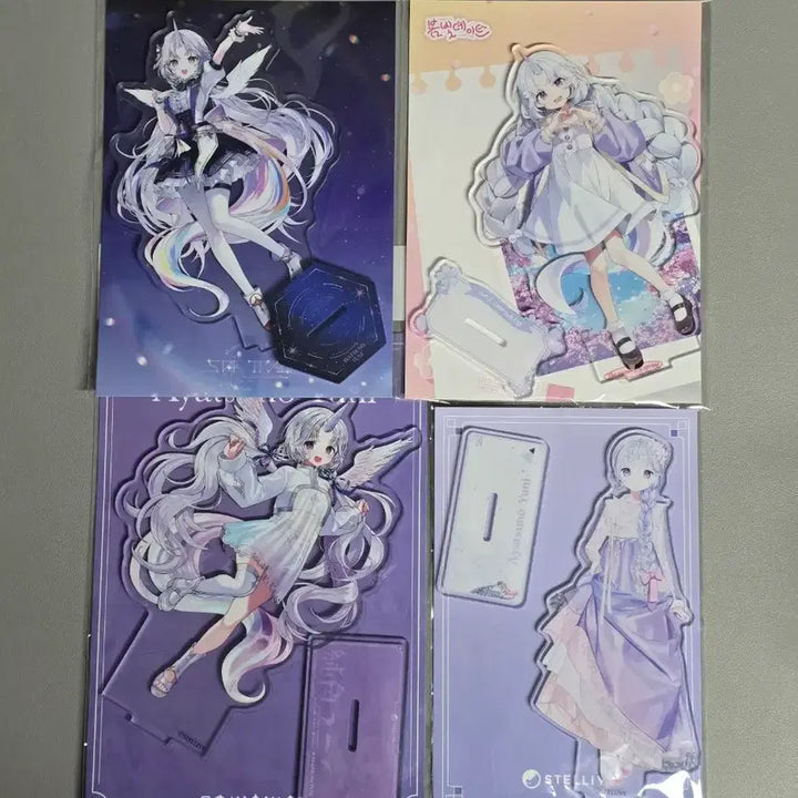 [BUNJANG] Stellive Ayatsuno Yuni Acrylic Standee Set (Startrail, Spring Bloom Date, Hanbok, Milky Way) / 스텔라이브 아야츠노 유니 공식 아크릴 스타트레일 봄빛데이트 한복 밀키웨이