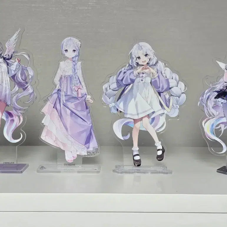 [BUNJANG] Stellive Ayatsuno Yuni Acrylic Standee Set (Startrail, Spring Bloom Date, Hanbok, Milky Way) / 스텔라이브 아야츠노 유니 공식 아크릴 스타트레일 봄빛데이트 한복 밀키웨이