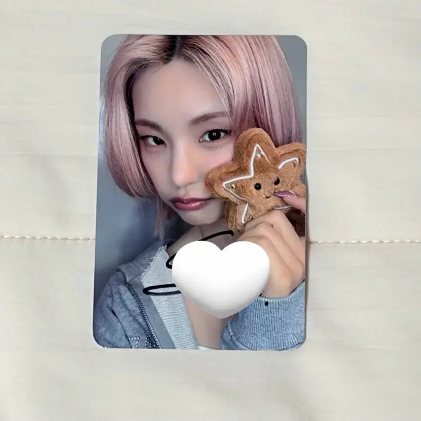 [BUNJANG] ITZY Yeji MOTTO Signed Photocard / ITZY 있지 모토 moto 예지 yeji 당첨 싸인 포카 양도