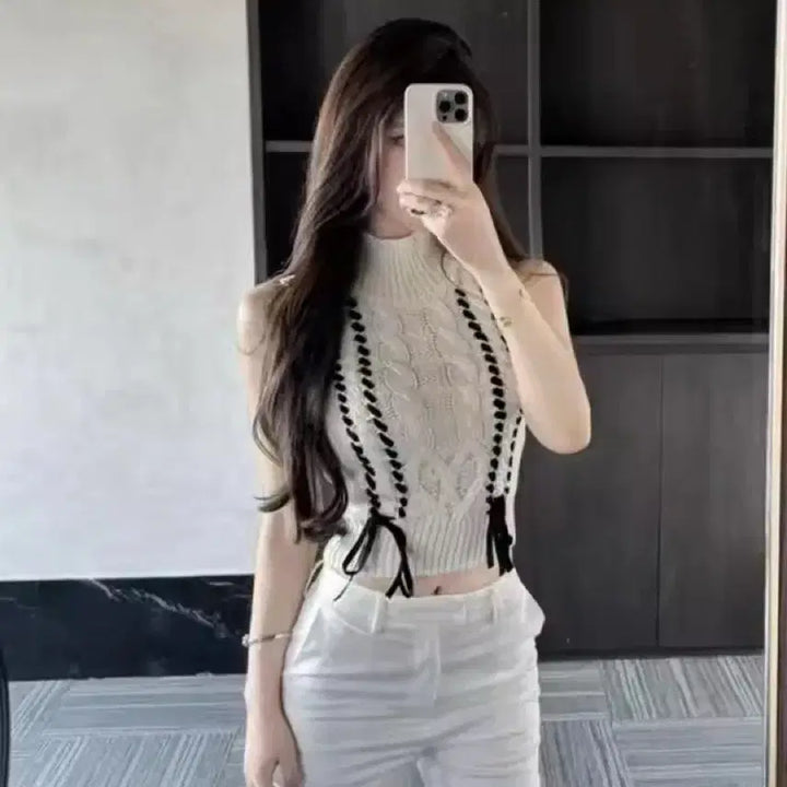 [BUNJANG] Ivory Knit Sleeveless Top / 니트나시