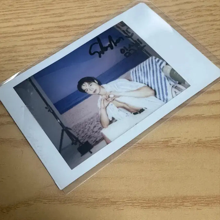 [BUNJANG] Im Subin Solo Hell Autographed Polaroid Photocard / [포카] 솔로지옥 임수빈 폴라로이드 친필싸인 포토카드