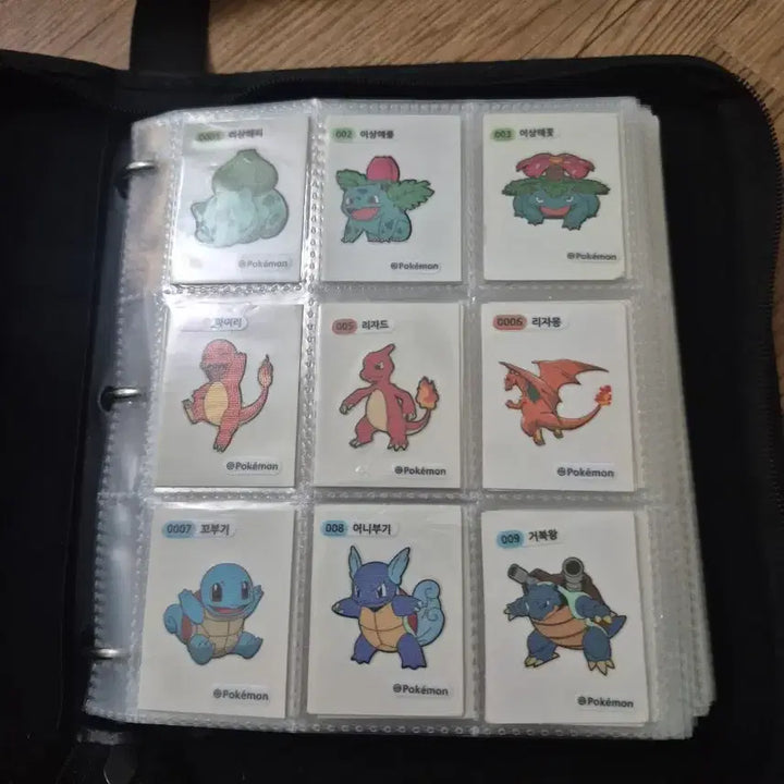 [BUNJANG] Pokemon Ddibu Seal Collection (30th Anniversary Edition) / 띠부씰 30주년 포함 팝니다