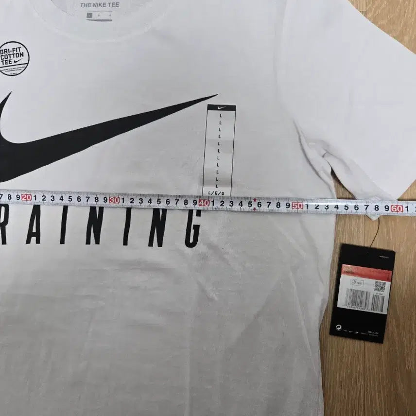 [BUNJANG] Nike Training T-Shirt White L / 나이키 트레이닝 반팔티 화이트 L 새상품