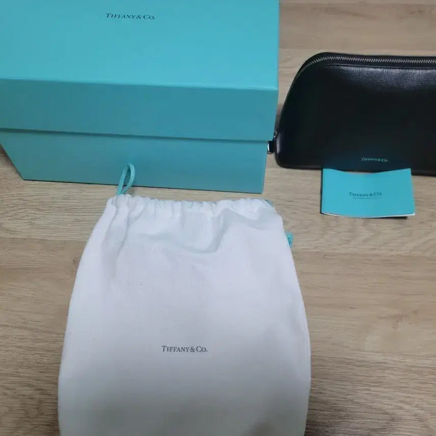 [BUNJANG] Tiffany &amp; Co. Black Pouch Set / 티파니앤코 블랙 파우치