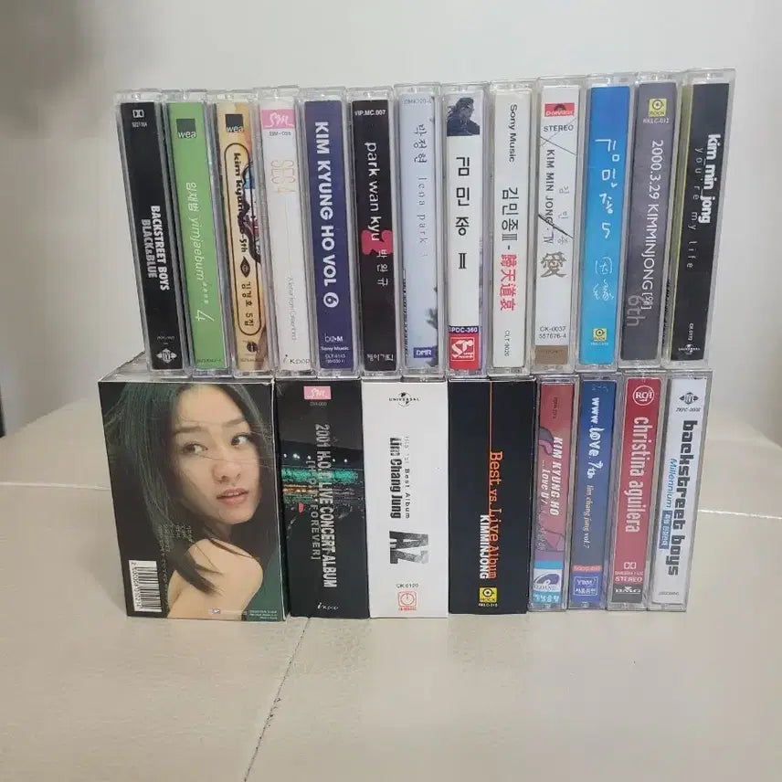 [BUNJANG] 90s Cassette Tape Collection (27 Tapes) / 90년대 카세트 테이프 모음.