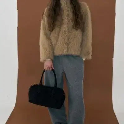 [BUNJANG] Sooding Bread Sasha Fur Jacket Beige / 쏘딩키브레드 퍼 자켓 Sasha beige Fur jacket