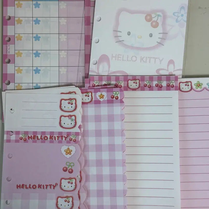 [BUNJANG] Classic Kitty 6-Ring Diary Refill Pages Cherry Kitty / 고전 키티 6공 다이어리 속지 리필 체리키티