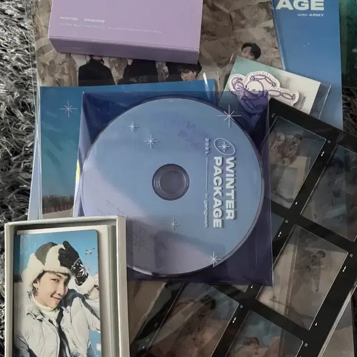 [BUNJANG] BTS 2020 &amp; 2021 Winter Package Photobook, Photocard, CD, Tin Case / 방탄소년단 2020 윈터패키지/2021년 윈터패키지