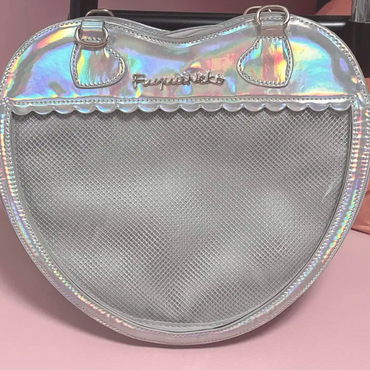 [BUNJANG] Fuyuneko Heart Ita Bag Hologram / 후유네코 하트 이타백 홀로그램 레이저