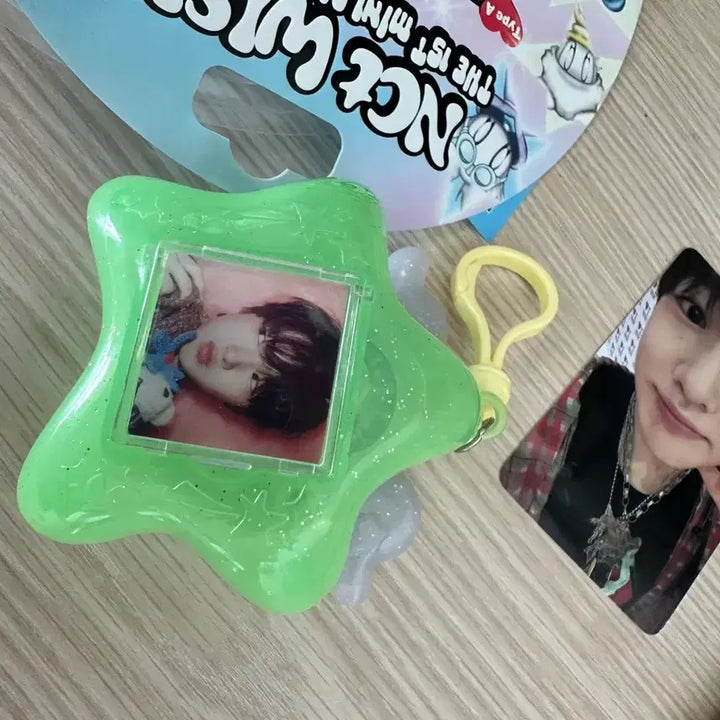 [BUNJANG] NCT 2021 Universe Sakurya Photocard Bundle Set Keyring Album / 스테디 키링 앨범 사쿠야 포카 포함