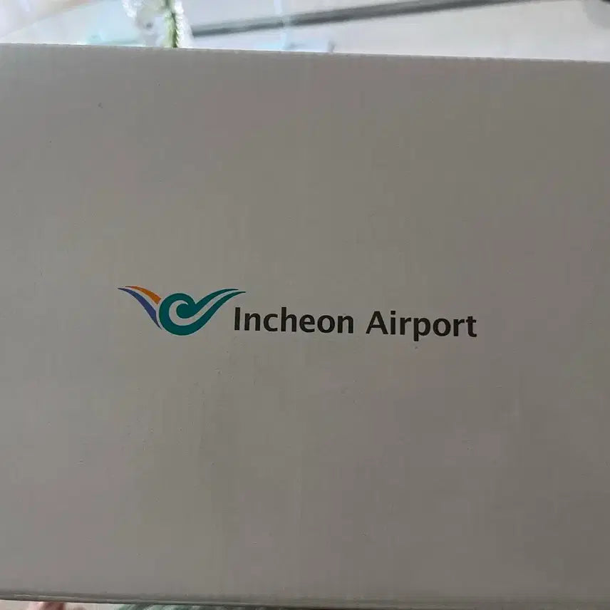 [BUNJANG] Incheon Airport A380-800 Aircraft Model 1:200 Scale / 인천공항 A380-800 항공기 모형 1:200