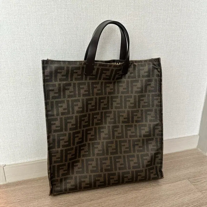 [BUNJANG] Fendi Zucca Tote Bag / 펜디 주카 토트백