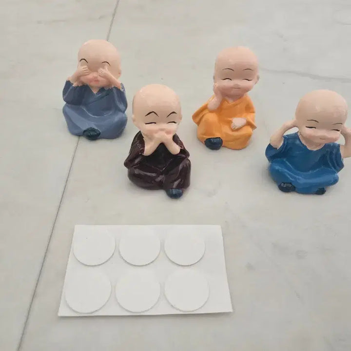 [BUNJANG] Monk Mini Figurines, Turtle Figurines, Chair Stand Bundle Set / 동자승 미니 피규어, 거북이 피규어, 의자 거치대 일괄 판매