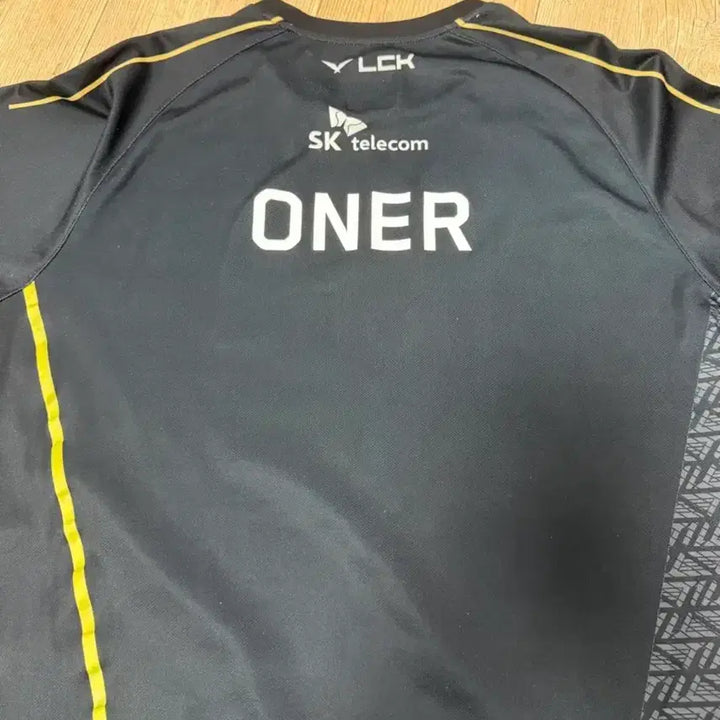 [BUNJANG] T1 Faker Worlds 2023 Jersey 2XL Oner Player Edition / 티원 월즈 2023 유니폼 2XL t1 oner 오너 마킹 롤드컵