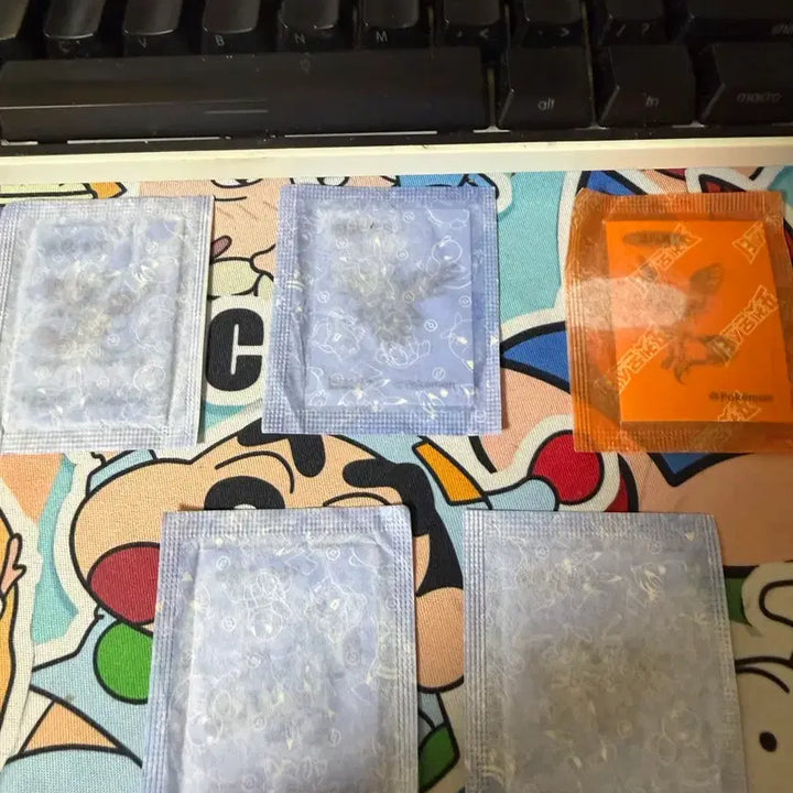 [BUNJANG] Pokemon Stickers (10 pcs) - Rare &amp; Sealed / 포켓몬 띠부실