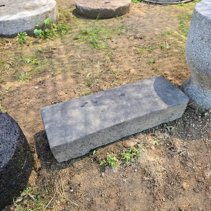 [BUNJANG] Antique Blue Stone Polishing Stone / 옛날 청석 다듬잇돌
