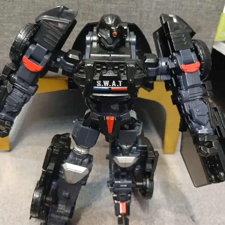 [BUNJANG] Hello Carbot Swat Robot Action Figure / 헬로카봇 스와트 로봇 액션 피규어