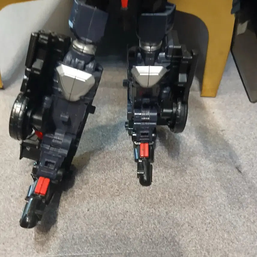 [BUNJANG] Hello Carbot Swat Robot Action Figure / 헬로카봇 스와트 로봇 액션 피규어